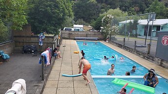 Dickson Holiday Park