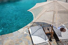 Nur Mykonian Suites