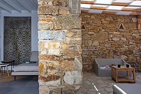 Nur Mykonian Suites