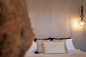 Nur Mykonian Suites