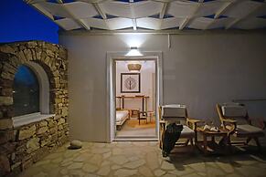Nur Mykonian Suites