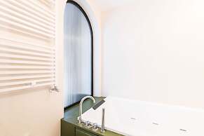 Cortese Suite