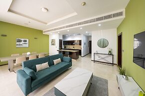 Modern beachfront 1BR apartment