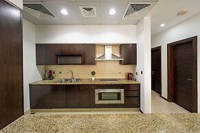 Modern beachfront 1BR apartment