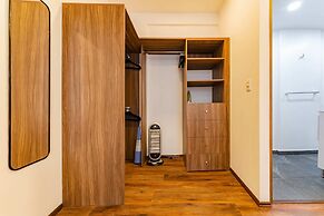 Doctores Apartments by VH