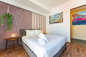 Doctores Apartments by VH