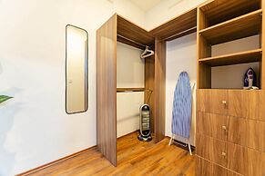 Doctores Apartments by VH