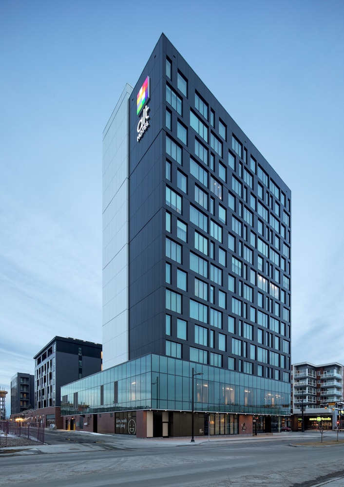 Alt Hotel Calgary University District