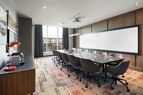 Alt Hotel Calgary University District