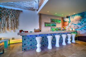 DCO Suites Lounge & Spa