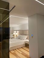 MH by MGM - Premium Sea Views
