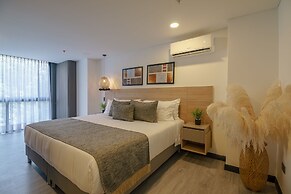 First Class Hotel