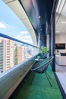 First Class Hotel