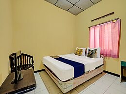 SPOT ON 92408 Hotel Renata 2