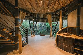 Hideout Eco Bamboo House Bali