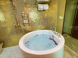 LIBRA HOTEL
