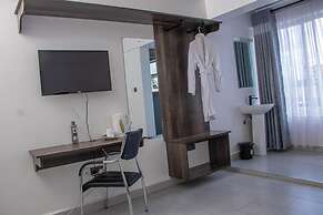 Waffles Suites