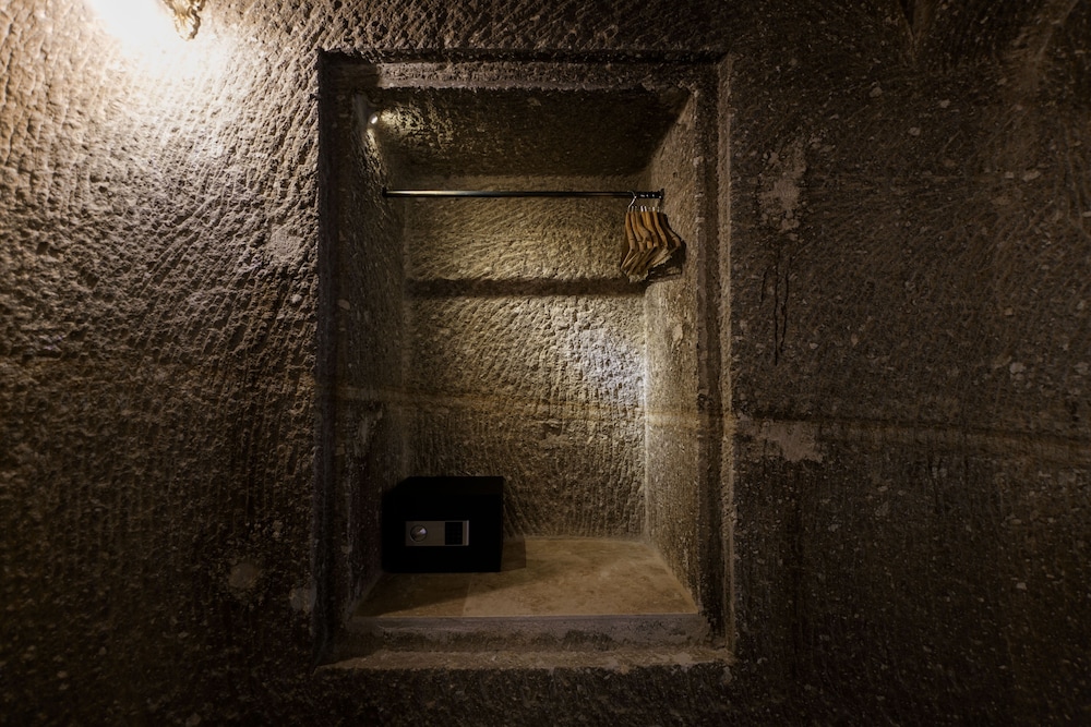 Caverna Hotel Premium Caves