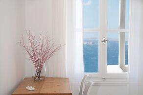 Amelie Suites