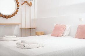Amelie Suites