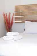 Amelie Suites