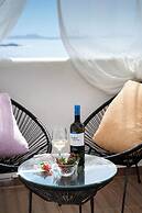 Amelie Suites
