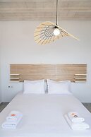 Amelie Suites