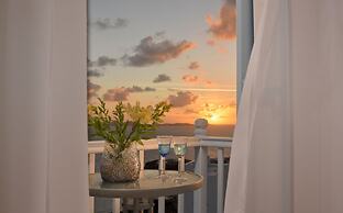 Amelie Suites