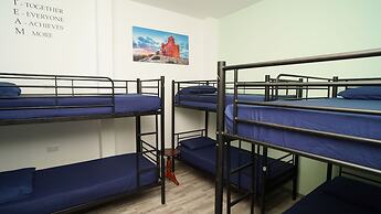 Bookarest Hostel Malta