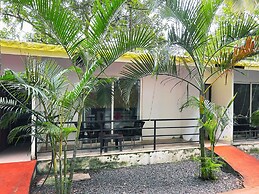 Bay Breeze Hotels & Resorts