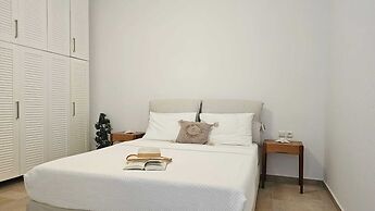 Milos AquaBliss Beachfront Villa