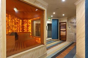 Armaco Residence