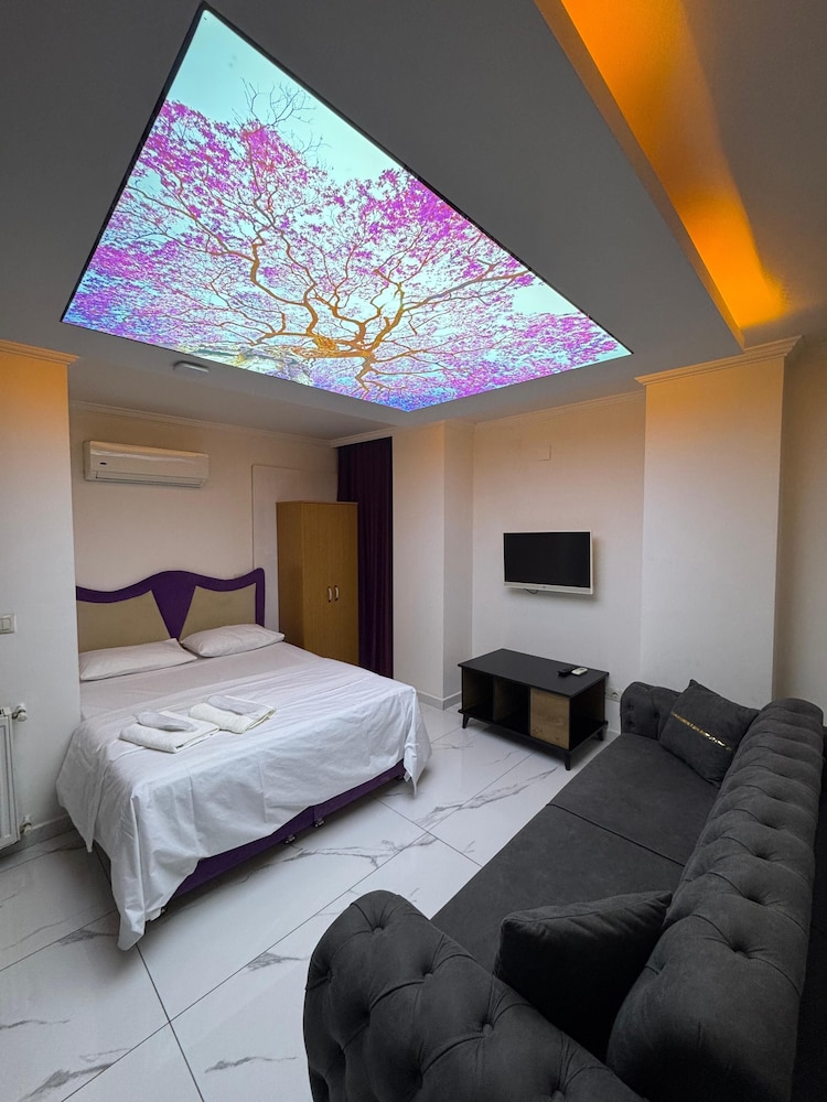 Uluhan Residence