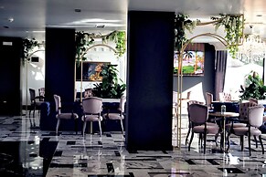 Luxury Premium Finese Hotel & SPA