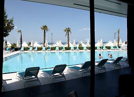 Luxury Premium Finese Hotel & SPA