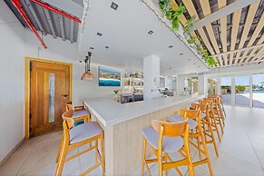 Harbour House