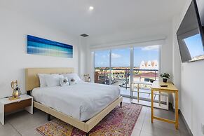 Harbour House