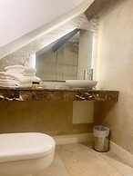 The Rest Hotel