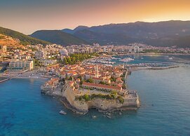 Sea Star Budva