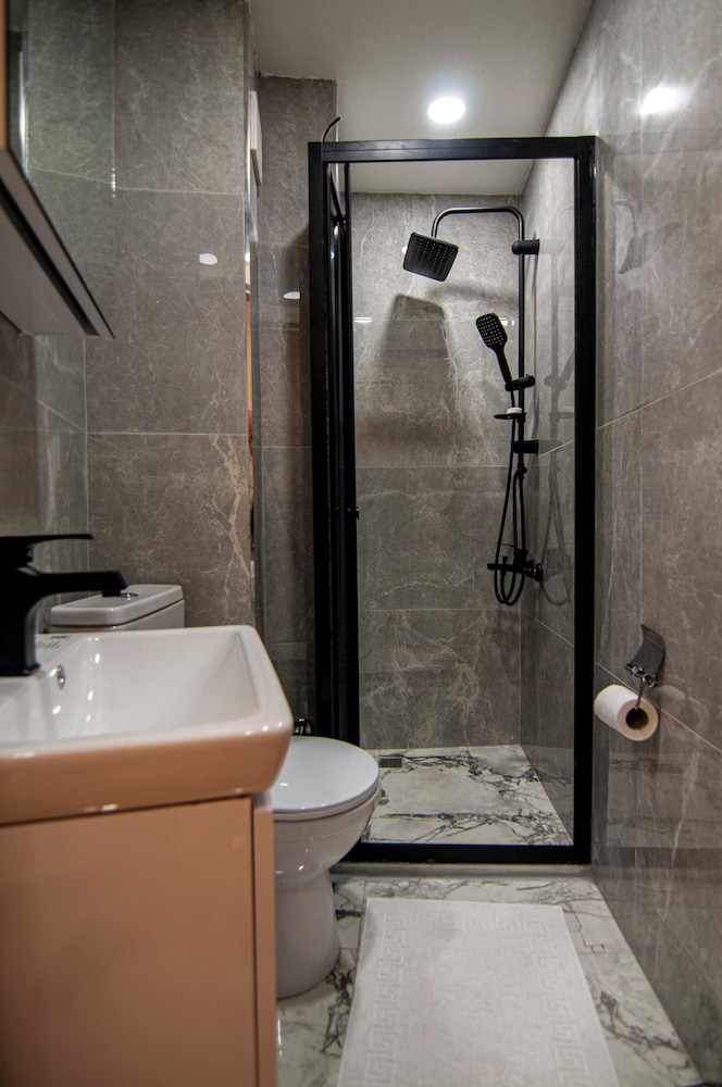 By Historial Hotel