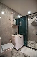 By Historial Hotel