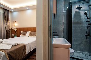 By Historial Hotel