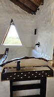 HOBBIT HOTEL