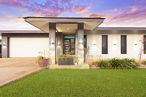 ZENHOUSE - 5BR Family with Private Pool