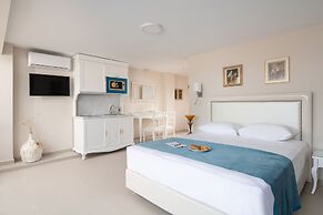 MYKONIATIKA VILLAS