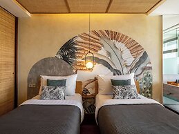 The Isvara By Cove