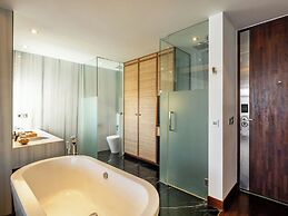 The Isvara By Cove