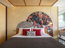 The Isvara By Cove