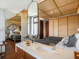 The Isvara By Cove