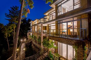 Bright QiandaoLake Resort